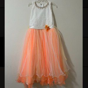 Kids ballgown/birthday dress- M